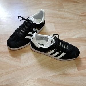 NWOB ADIDAS *Gazelle* in Black, 7